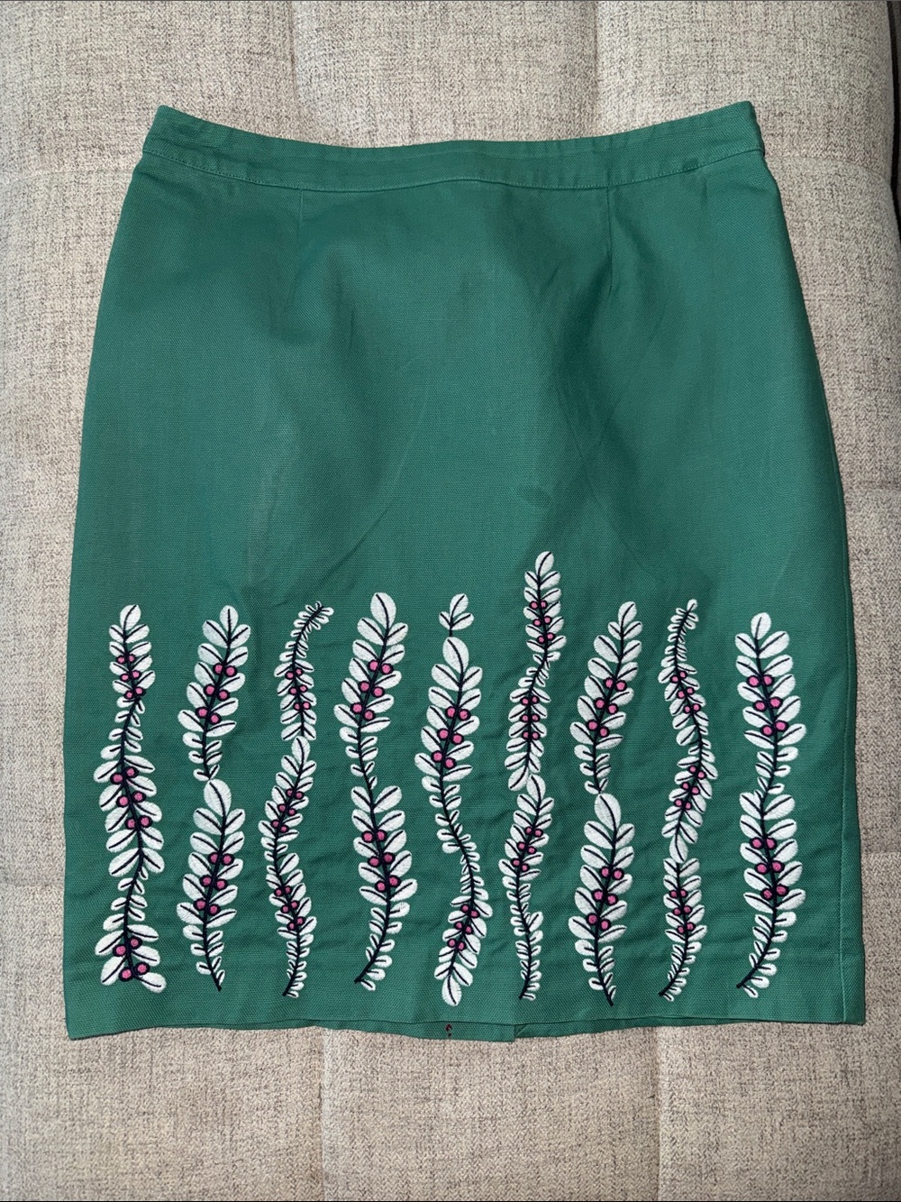 Boden Green Pencil Skirt with White & Pink Embroidery